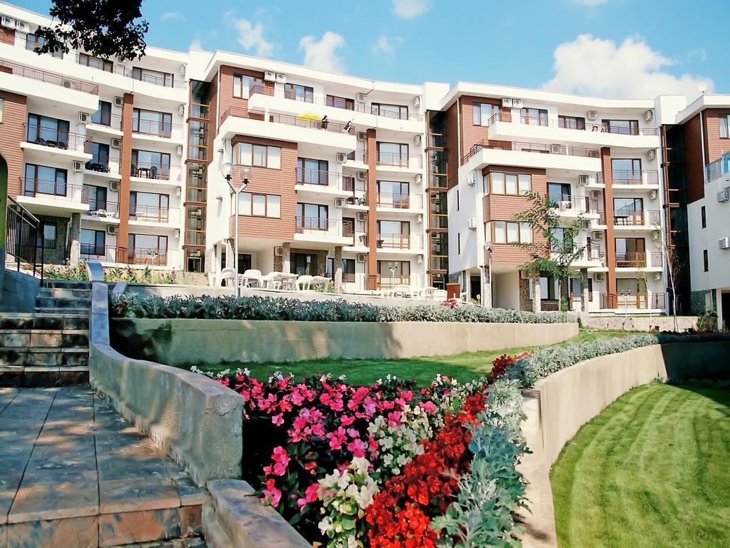 Gt Messambria Fort Beach Apartments Sveti Vlas Exterior foto