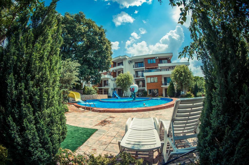 Gt Messambria Fort Beach Apartments Sveti Vlas Exterior foto